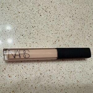 NARS Radiant Creamy Concealer